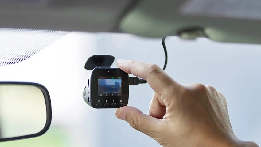 Do Rental Cars Usually Have Cameras?
